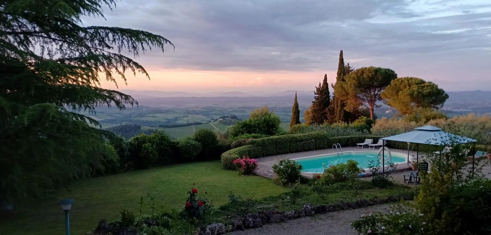 Podere Il Caggio Rooms San Gimignano Casa di campagna