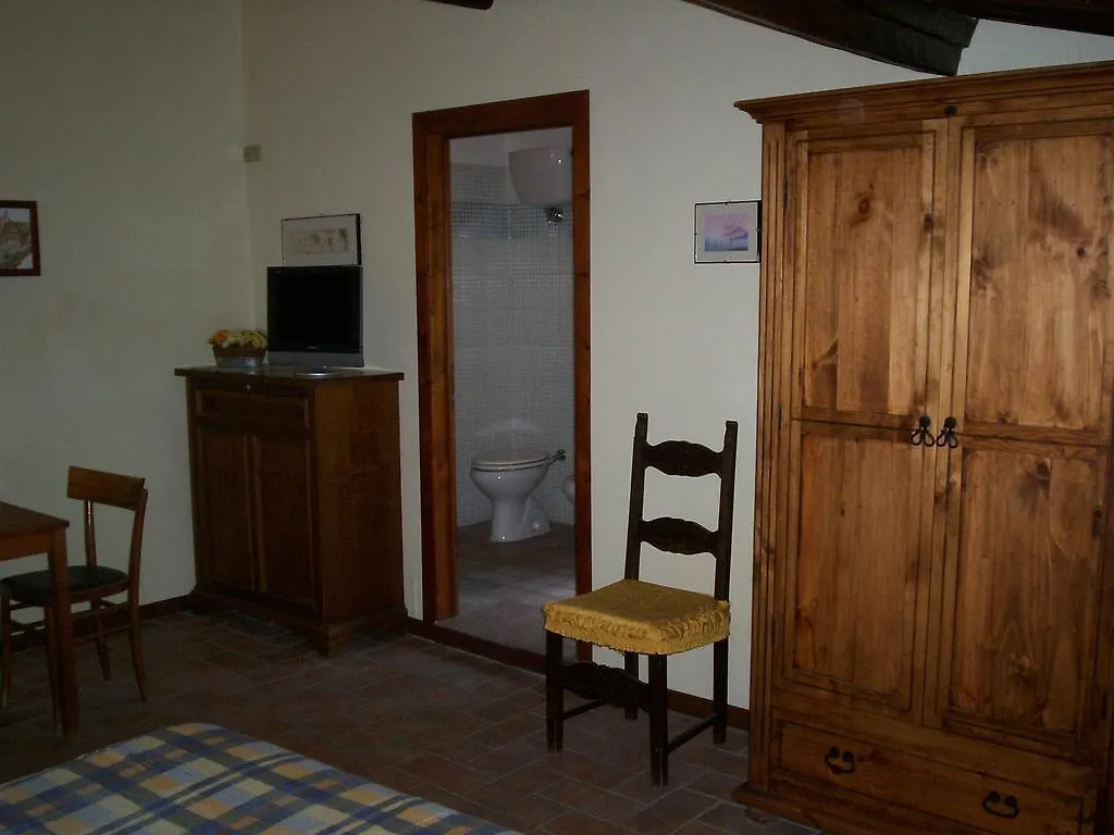 Podere Il Caggio Rooms San Gimignano 0*,  Italia